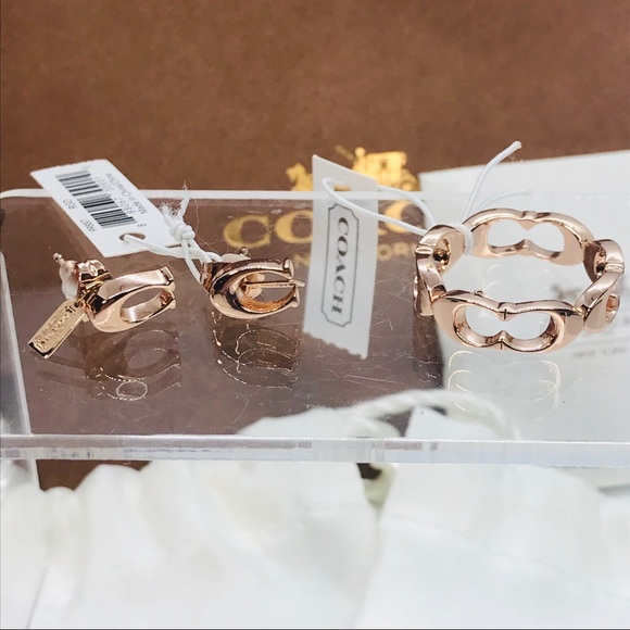 Coach Signature C in Earrings & Ring in Rose Gold - Picture 7 of 8